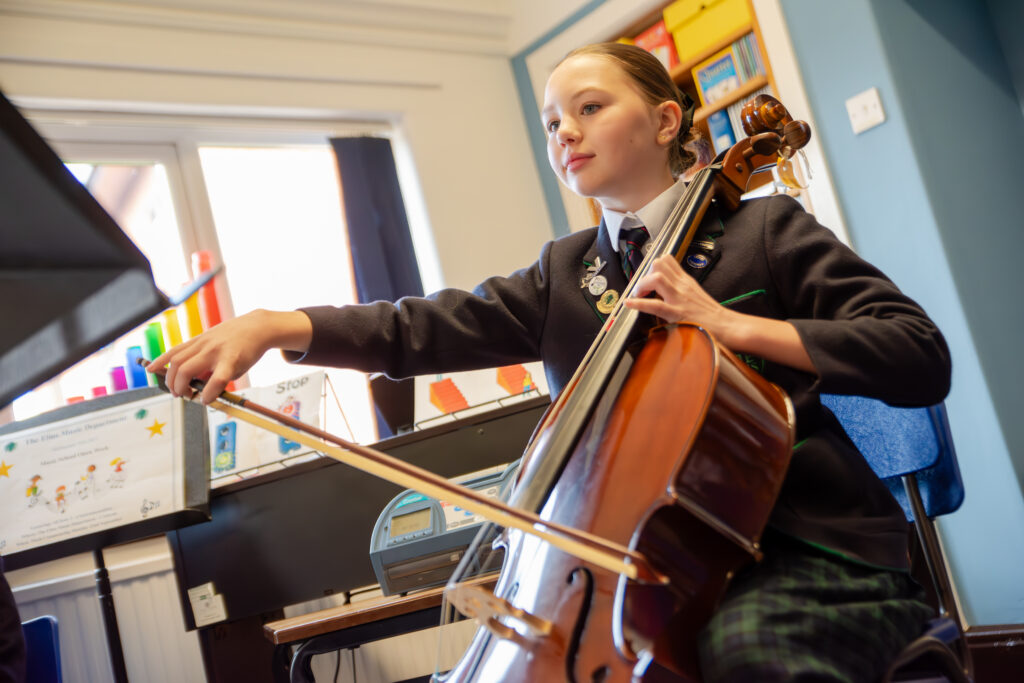 Music girl with cello